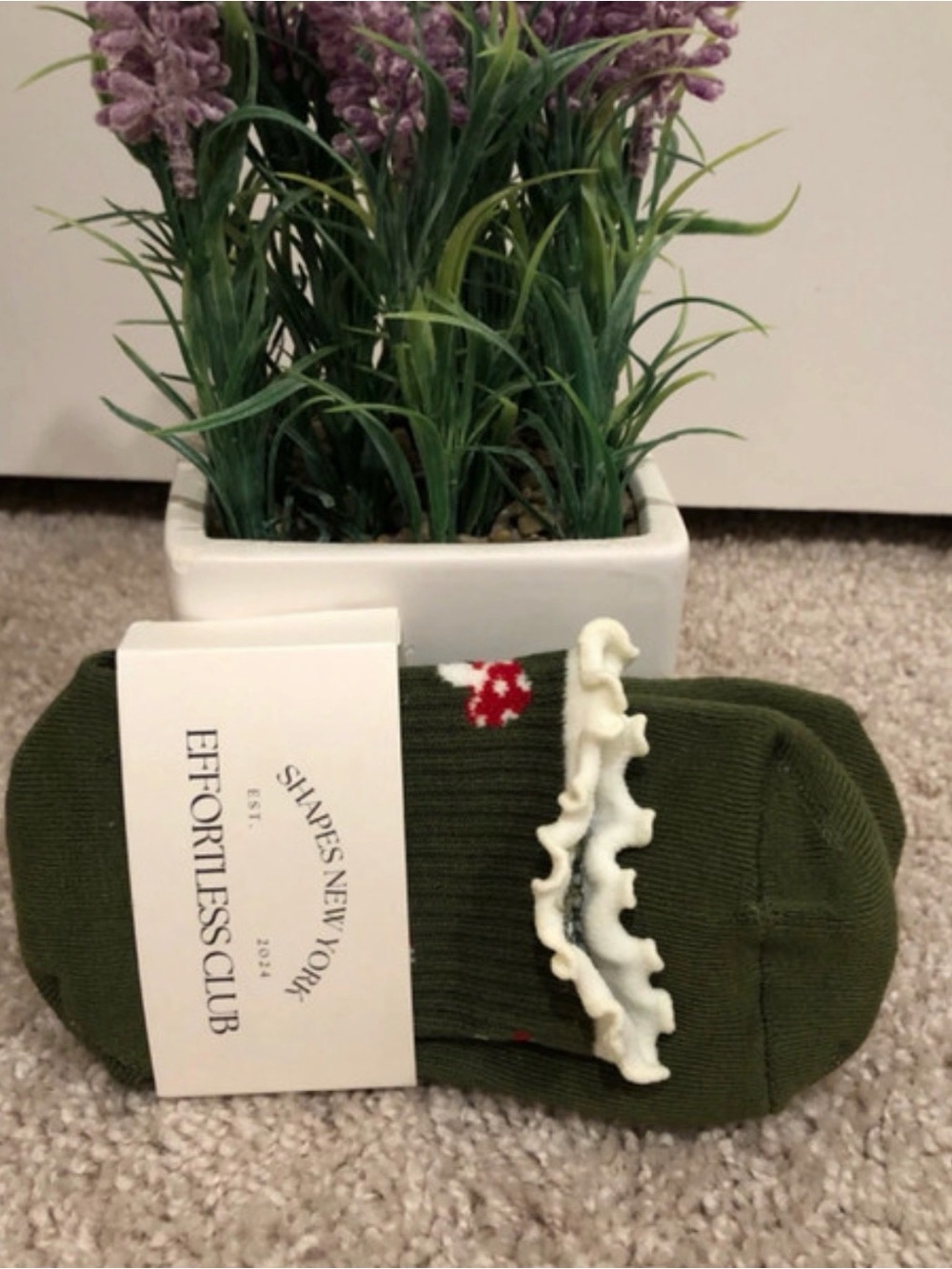 Effortless Club Olive Green Ruffle Trim Socks